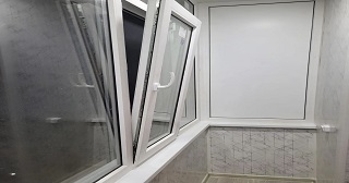 Пластиковые окна на лоджию Добрянка цена от 9958 руб. м/п. за 51 часов